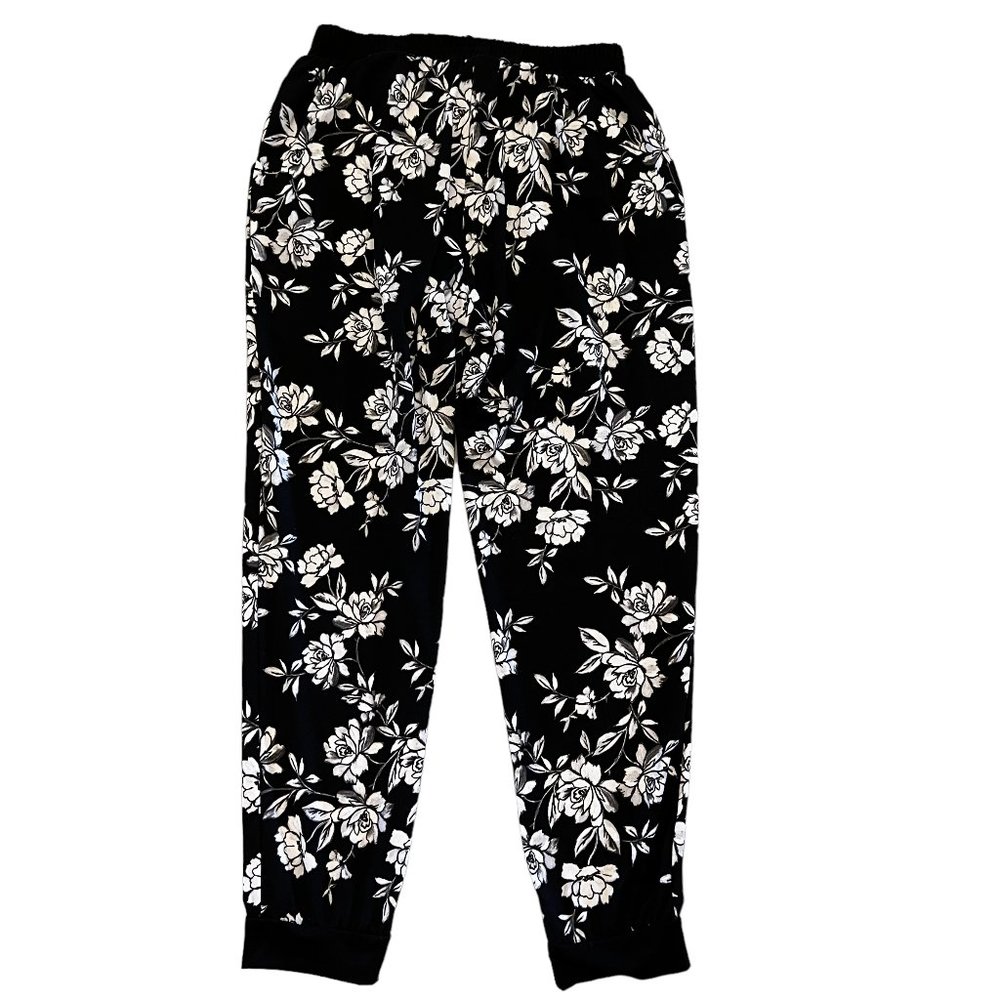 Like new! Super soft! See You Monday LA Black & White Floral Joggers Sz L - Picture 2 of 9